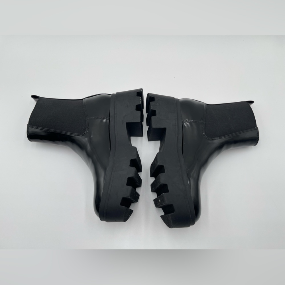 Open Edit Women’s Black Ediris Chelsea Lug Boots Size 6 Patent Chunky Platform - Picture 7 of 13